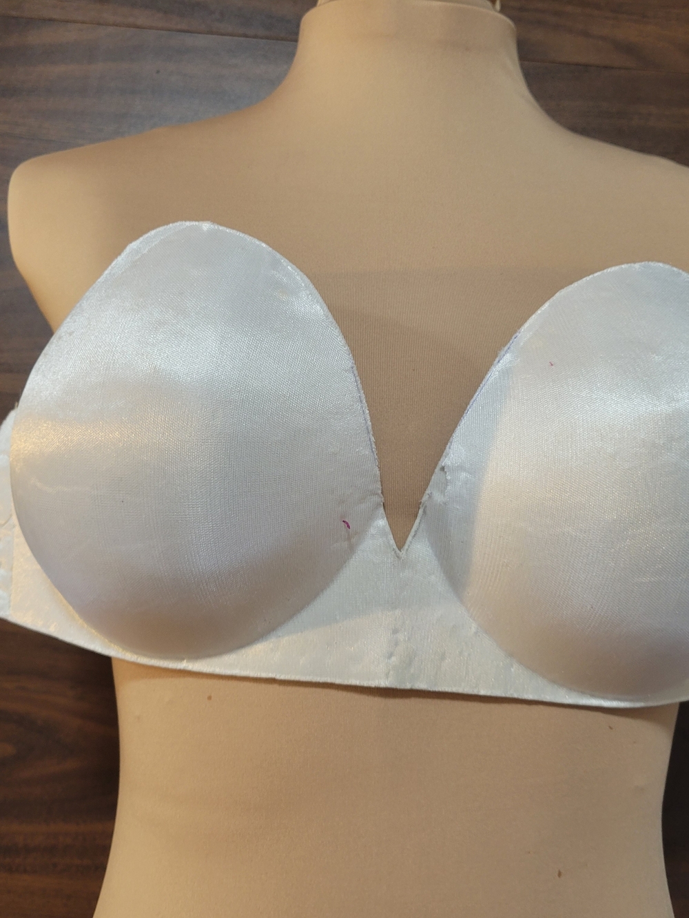 Strapless Hard Shell Bra Base - Picture 3 of 4